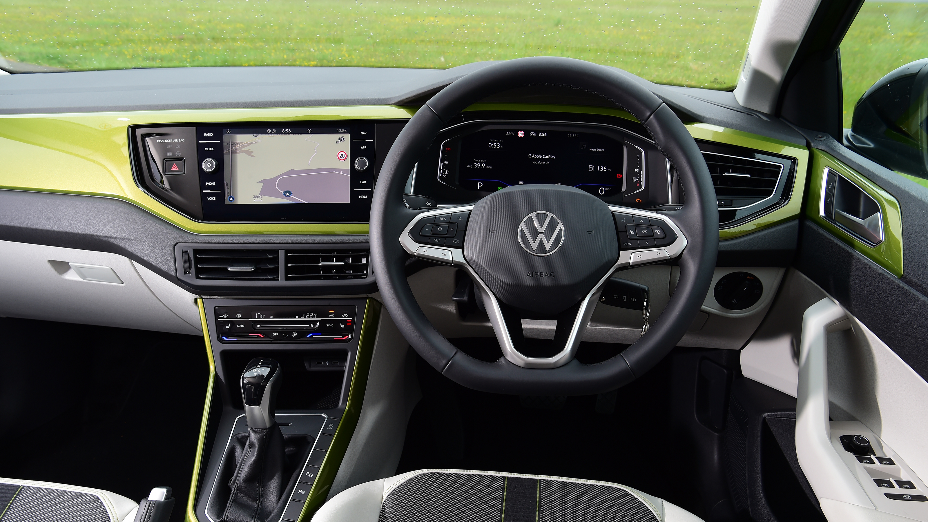 Volkswagen polo 2020 discount interior